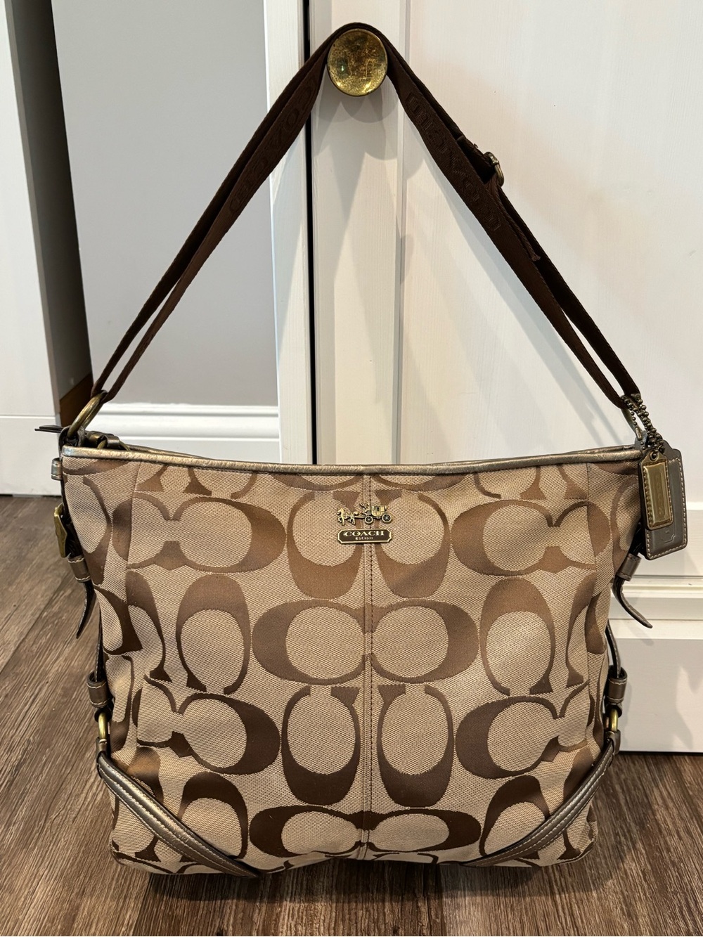Y2K Coach Chelsea Signature Katarina Hobo Bag (Style No. 18903)